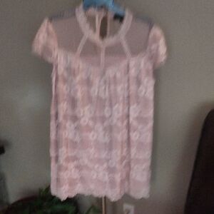Suzanne Betro Blush Pink Lace Short-Sleeve Tunic